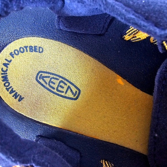 KEEN UNEEK Mens Water Sandals Navy Yellow Woven Cord 9.5 Summer Boat Coast Beach - Picture 8 of 10